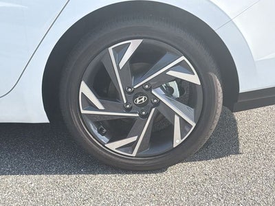 2026 Hyundai Elantra Hybrid Limited
