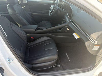 2026 Hyundai Elantra Hybrid Limited