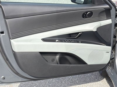 2026 Hyundai Elantra Hybrid Limited