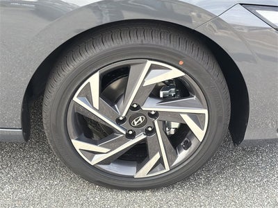 2026 Hyundai Elantra Hybrid Limited