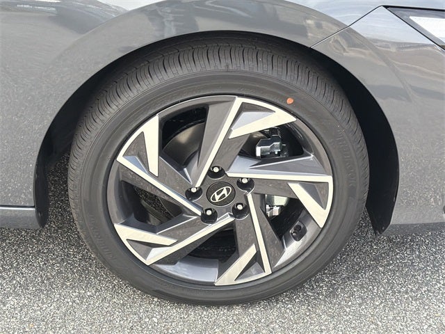 2026 Hyundai Elantra Hybrid Limited