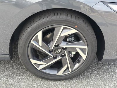 2026 Hyundai Elantra Hybrid Limited