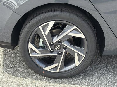 2026 Hyundai Elantra Hybrid Limited