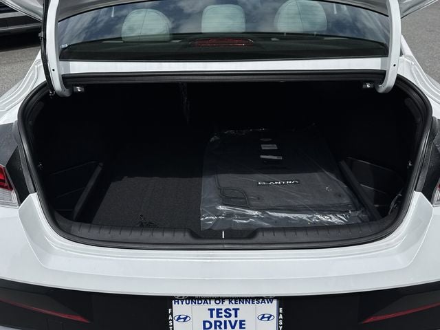 2026 Hyundai Elantra Hybrid Limited
