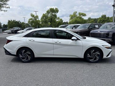 2026 Hyundai Elantra Hybrid Limited