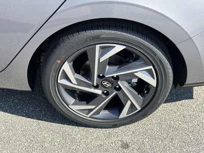 2026 Hyundai Elantra Hybrid Limited