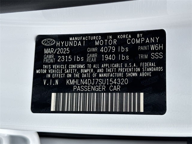 2025 Hyundai Elantra Hybrid Limited