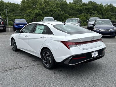 2025 Hyundai Elantra Hybrid Limited