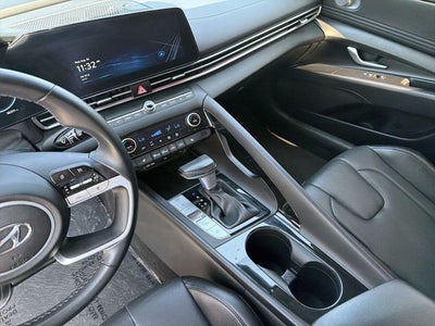 2023 Hyundai Elantra Limited