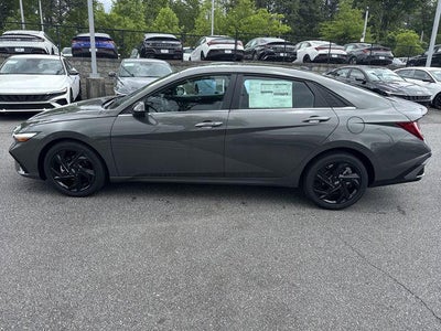2026 Hyundai Elantra SEL Sport Premium