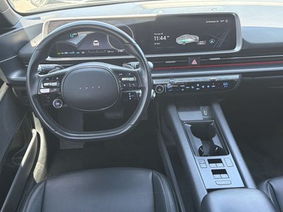 2024 Hyundai IONIQ 6 SEL