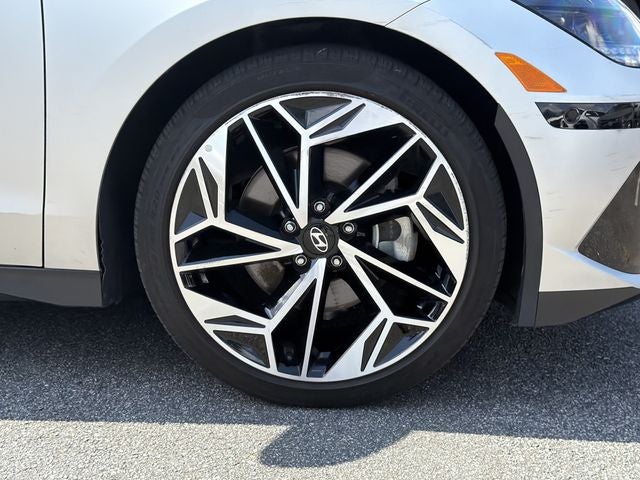 2023 Hyundai IONIQ 6 Limited