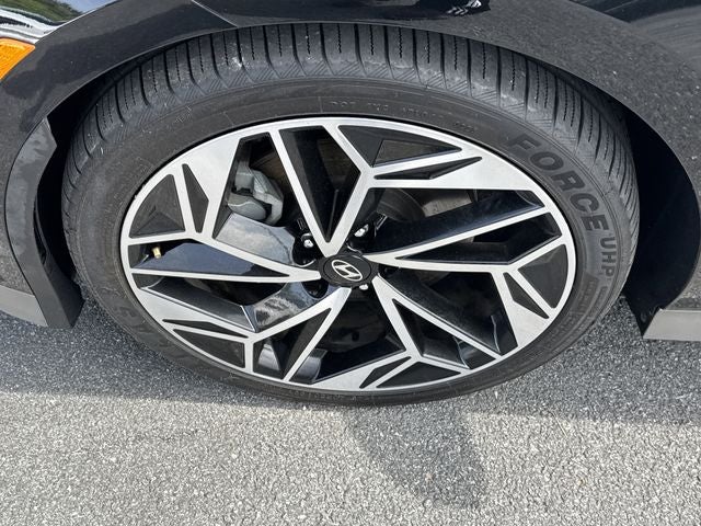 2023 Hyundai IONIQ 6 Limited