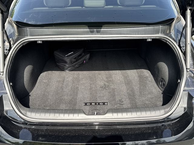 2023 Hyundai IONIQ 6 Limited