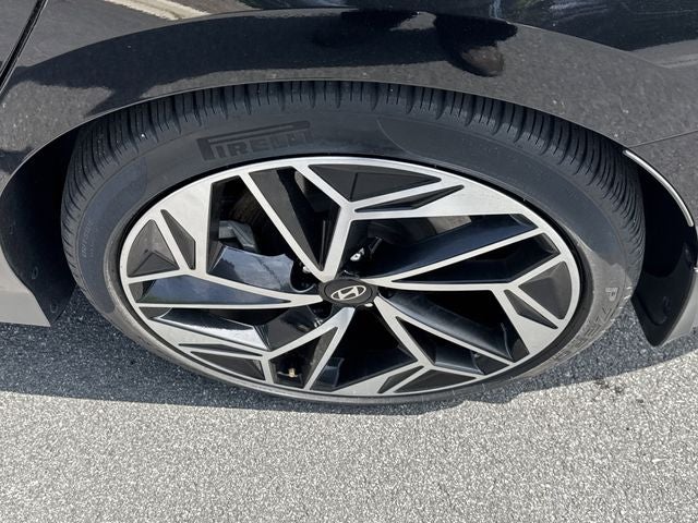 2023 Hyundai IONIQ 6 Limited