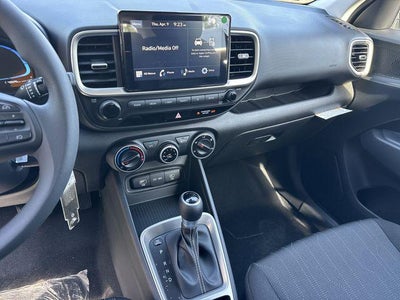 2026 Hyundai Venue SE