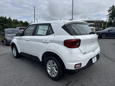 2026 Hyundai Venue SE