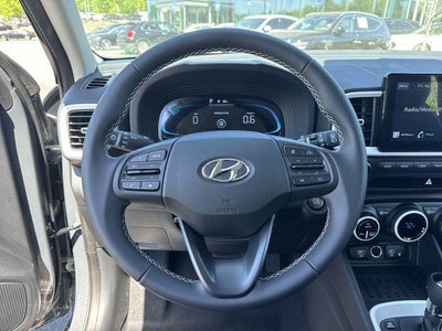 2026 Hyundai Venue SEL w/Two-Tone Roof