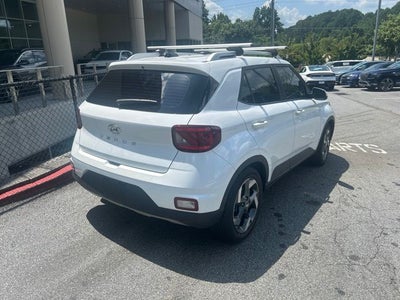 2021 Hyundai Venue SEL