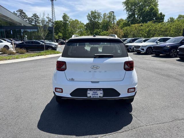 2026 Hyundai Venue SEL w/Two-Tone Roof