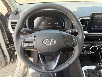2026 Hyundai Venue SEL w/Two-Tone Roof
