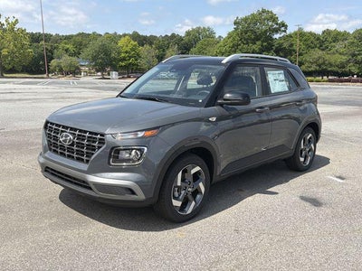 2026 Hyundai Venue SEL w/Two-Tone Roof