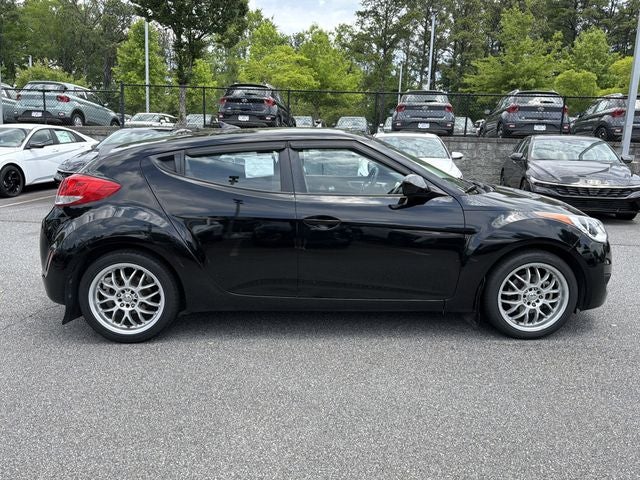 2013 Hyundai Veloster Base w/Gray