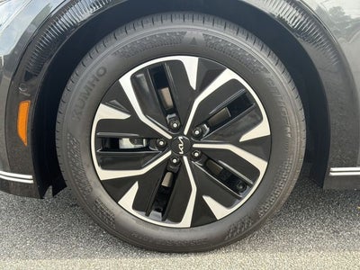 2023 Kia EV6 Wind