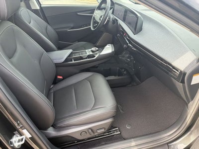 2023 Kia EV6 Wind