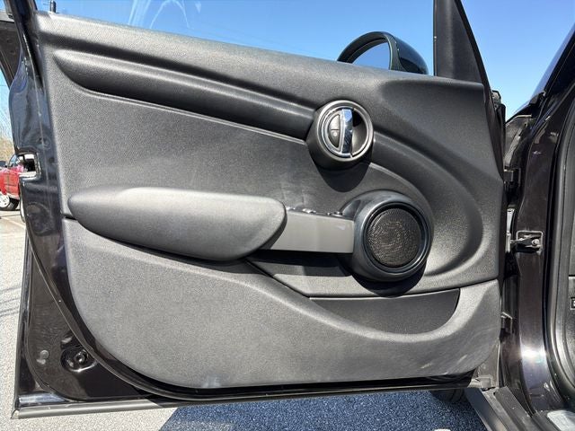 2017 MINI Cooper Base