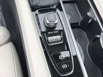 2020 Volvo XC60 T6 Inscription